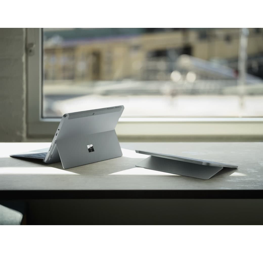 Platinum Microsoft Tablet, Microsoft Surface Go 3 - WiFi - Windows - 128 GB.3