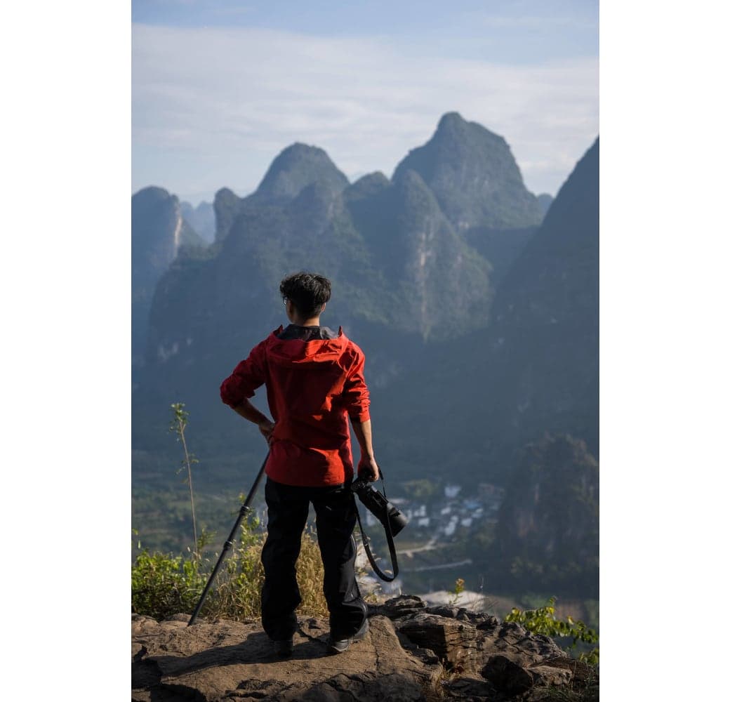 Zwart Sigma 70-200mm f/2.8 DG DN OS Sports Lens (Sony E).4