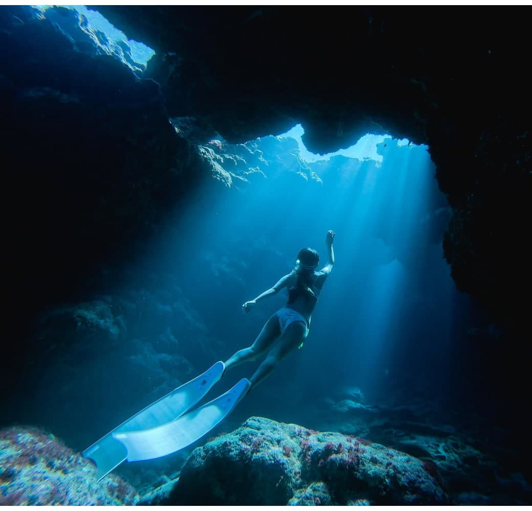 Black GoPro HERO 13 Black Creator Edition.11