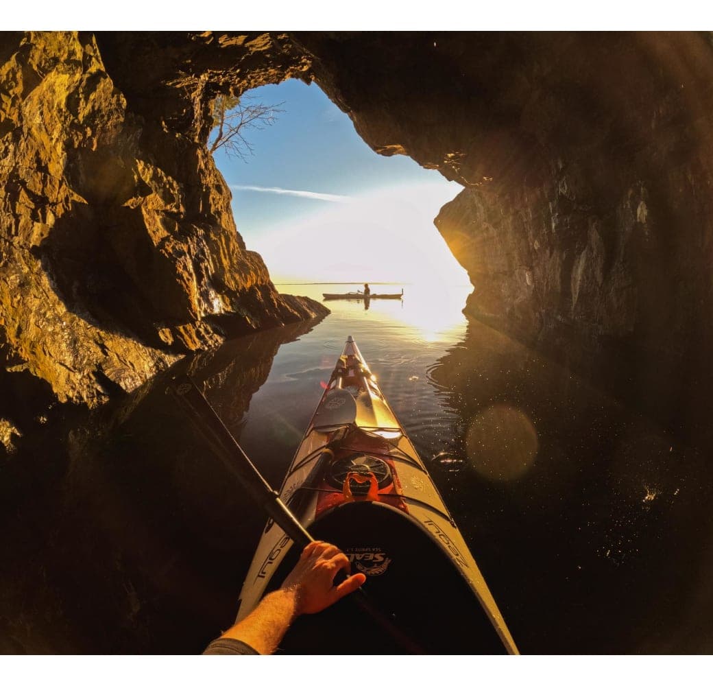 Black GoPro HERO 13 Black Creator Edition.14